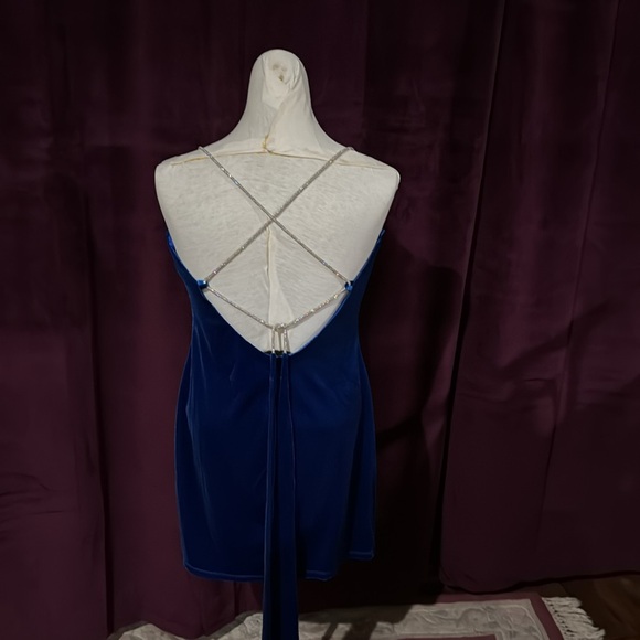 NWT. Royal Blue Velvet and silver sparkling strap cocktail dress - Picture 5 of 10
